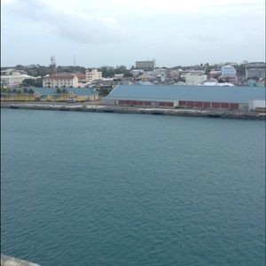 Meet your Posher, Adriana